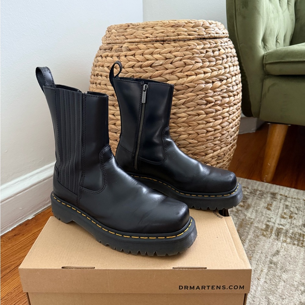 SOLD ON DEPOP // Dr. Martens Amaayah Lo Leather Boots in Black